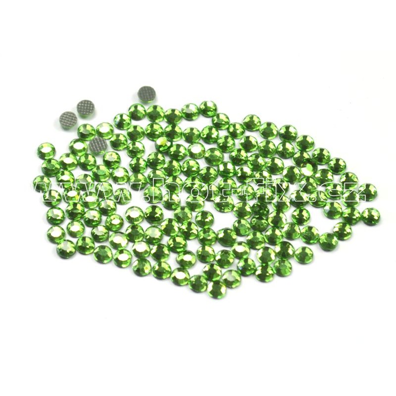 Skleněné hot-fix kamínky barva Emerald světlý velikost SS10