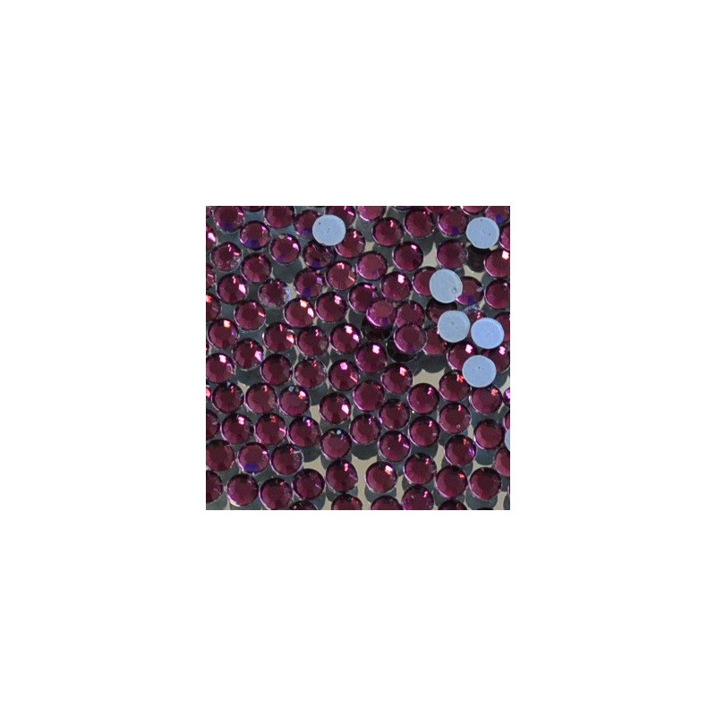 Skleněné hot-fix kamínky barva Amethyst tmavý velikost SS6